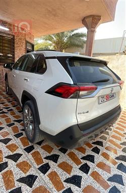 تويوتا راف 4